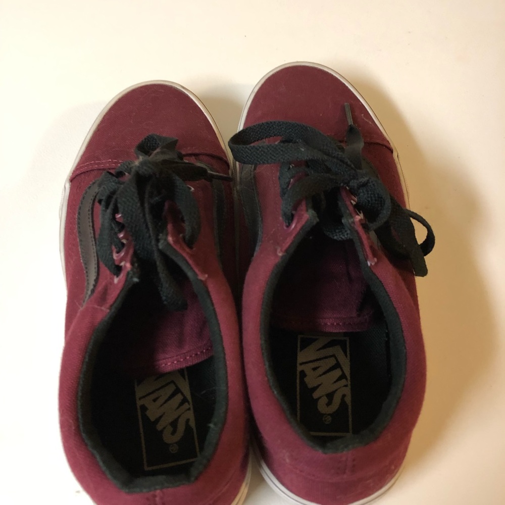 Vans - Picture 3 of 3